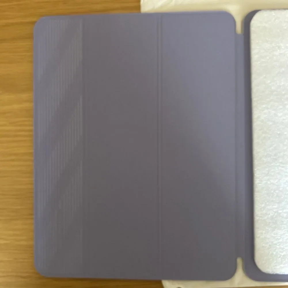 ESR iPad Pro 11 M5/M4 Case Magnetic Trifold Pencil Rebound Lavender